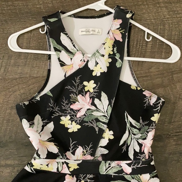 Woman Floral Neoprene Wrap Dress - Size S - Picture 2 of 6